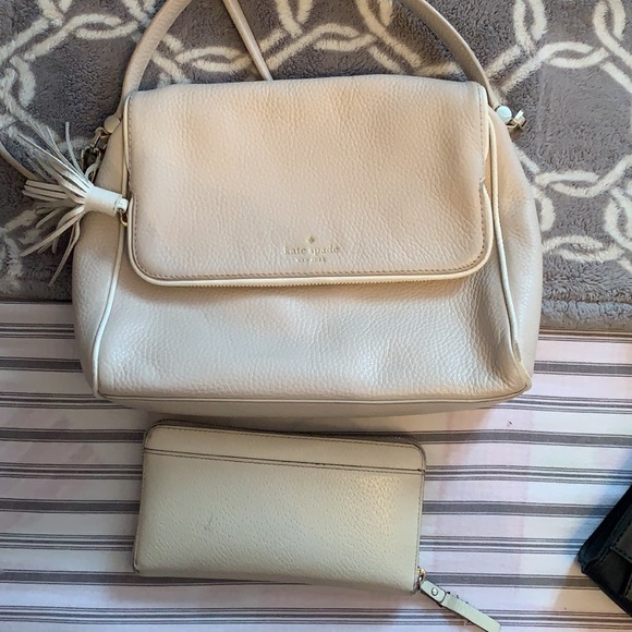 kate spade purse - Picture 3 of 4